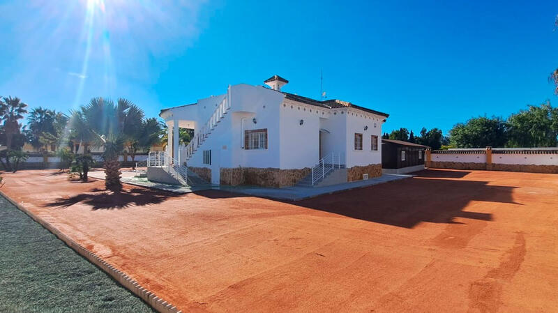 3 спальная комната вилла продается 3 спальная комната вилла продается