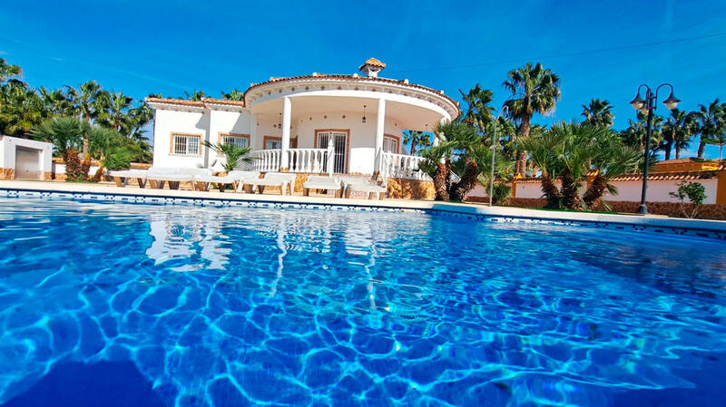 3 bedroom Villa for sale 3 bedroom Villa for sale