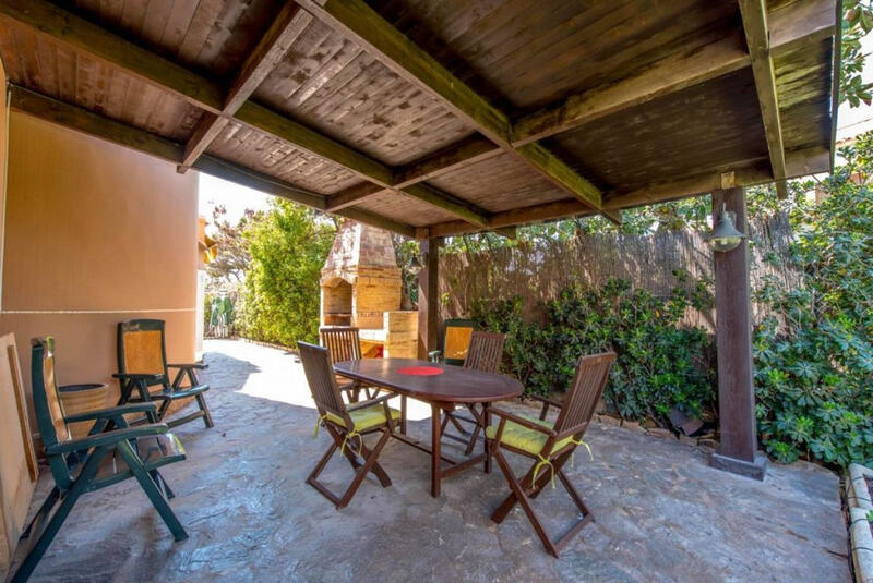 6 slaapkamer Villa Te koop 6 slaapkamer Villa Te koop
