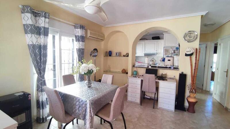 3 Cuarto Villa en venta