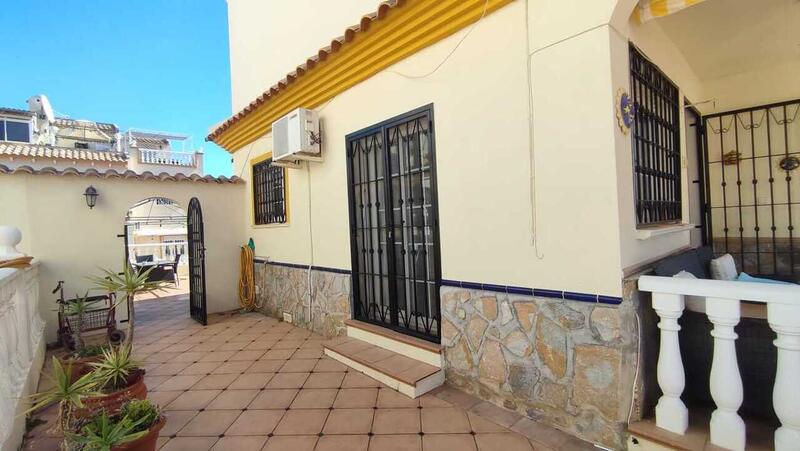 3 Cuarto Villa en venta