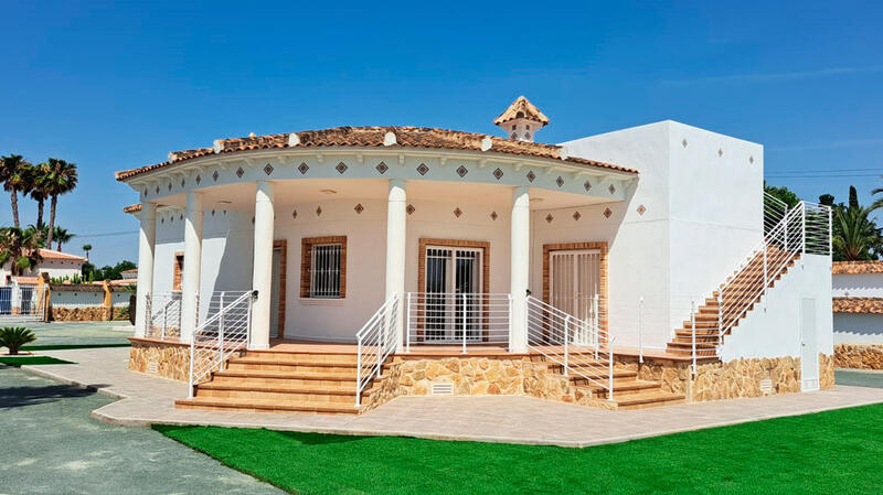 Villa à vendre dans Catral, Alicante