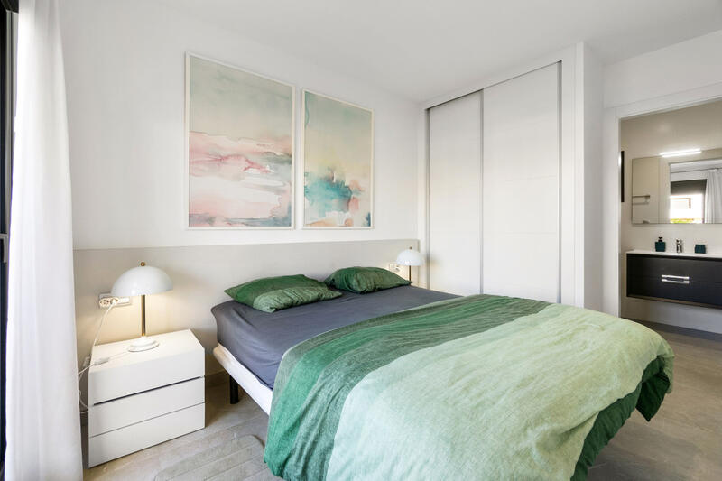 2 slaapkamer Appartement Te koop 2 slaapkamer Appartement Te koop