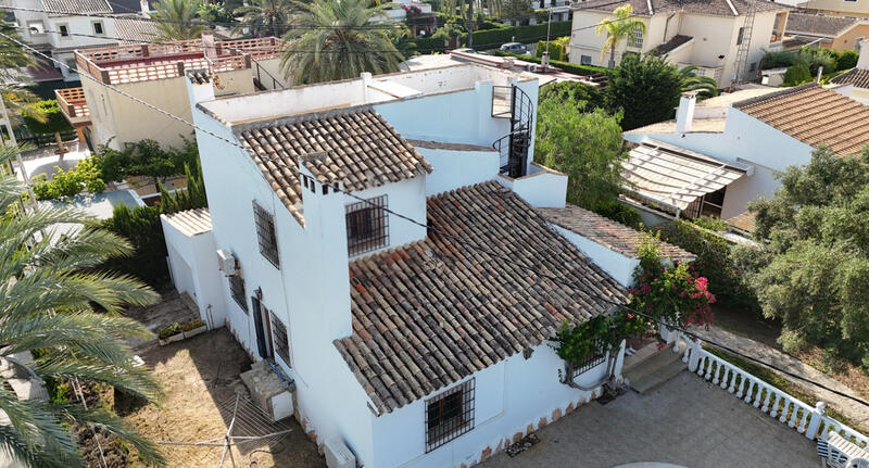 4 bedroom Villa for sale 4 bedroom Villa for sale