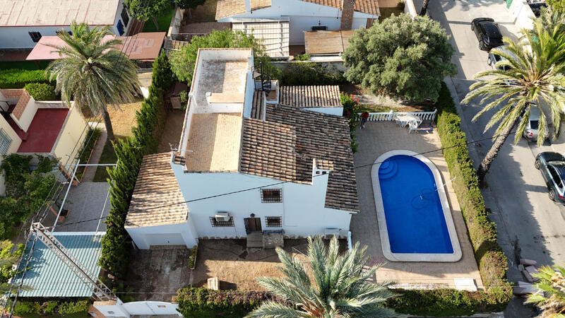 4 bedroom Villa for sale 4 bedroom Villa for sale