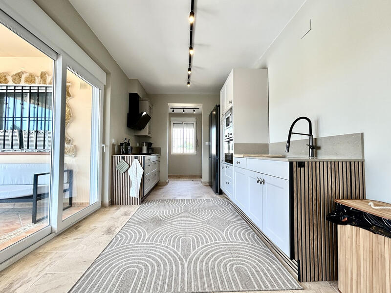 5 bedroom Villa for sale