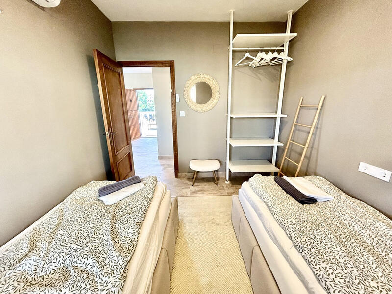 5 bedroom Villa for sale