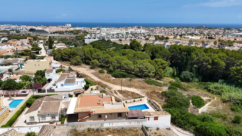5 bedroom Villa for sale