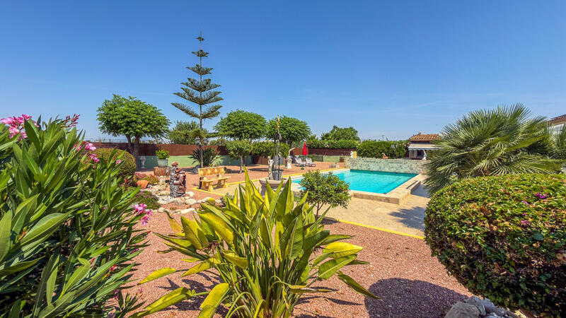 3 bedroom Villa for sale 3 bedroom Villa for sale