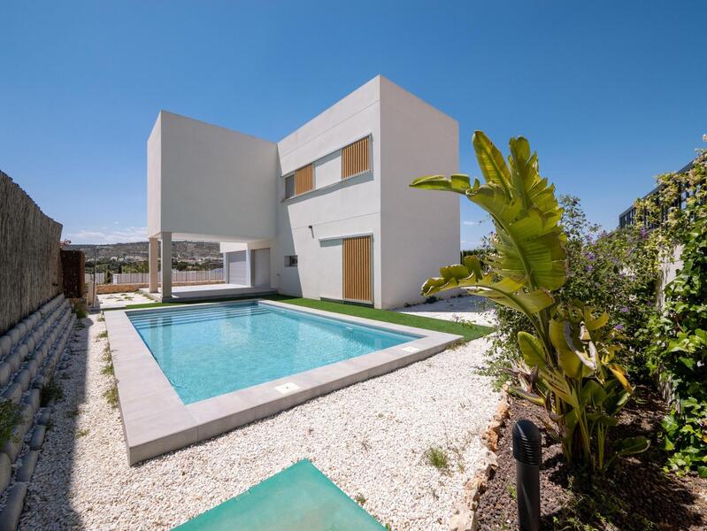 4 bedroom Villa for sale