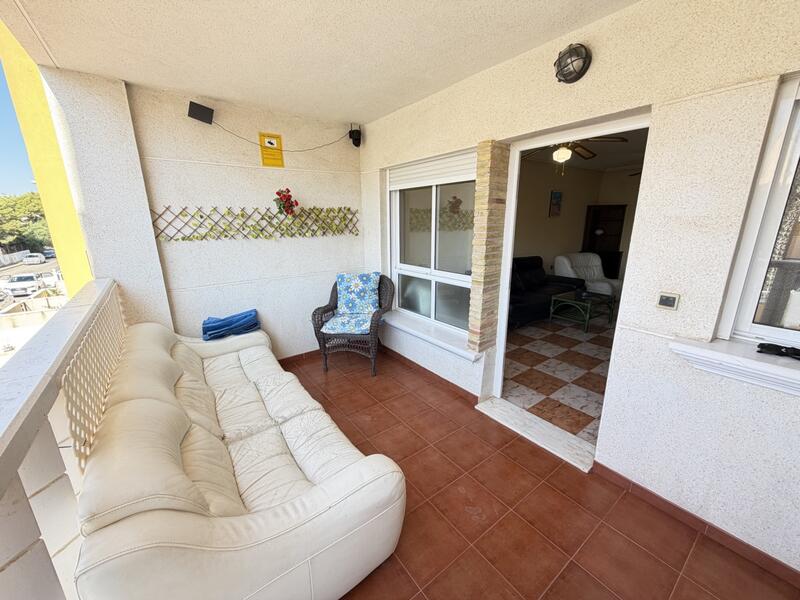 2 slaapkamer Appartement Te koop 2 slaapkamer Appartement Te koop