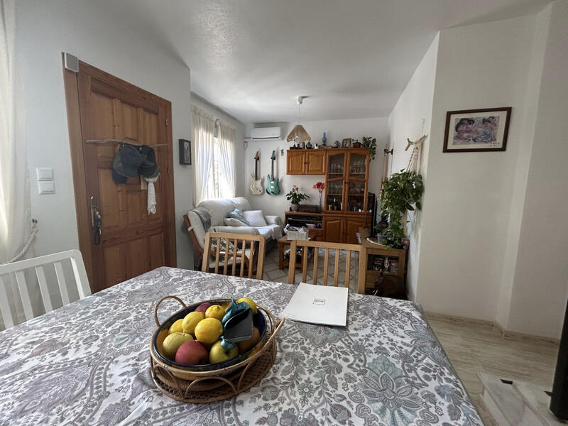 3 bedroom Apartment for sale 3 bedroom Apartment for sale
