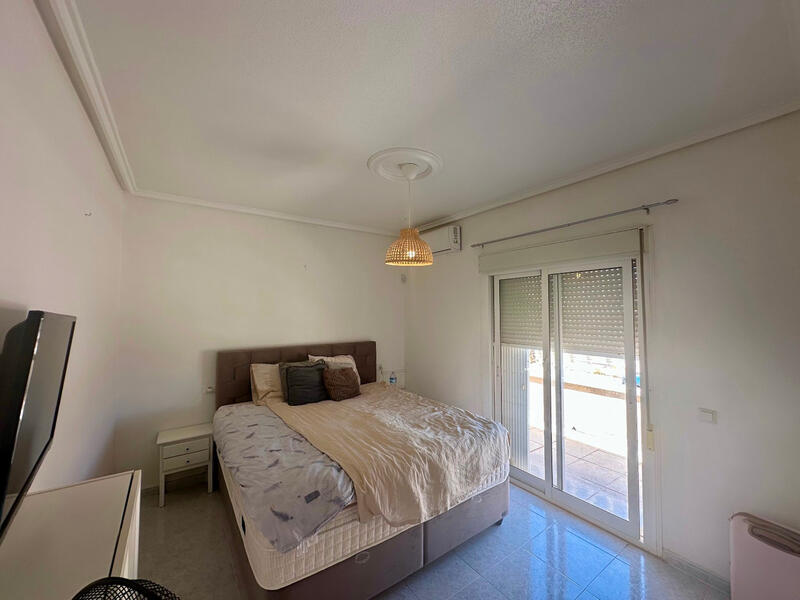 2 bedroom Townhouse for sale 2 bedroom Townhouse for sale