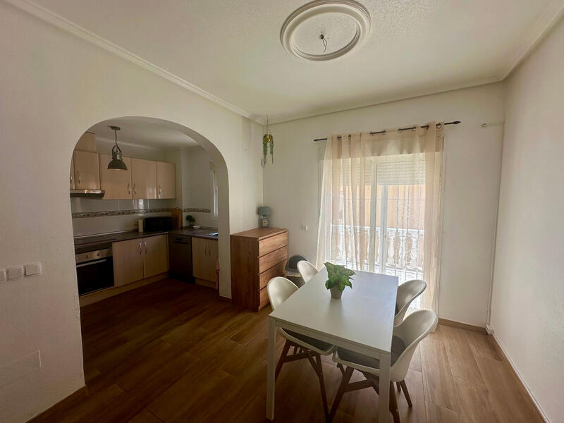 2 bedroom Townhouse for sale 2 bedroom Townhouse for sale