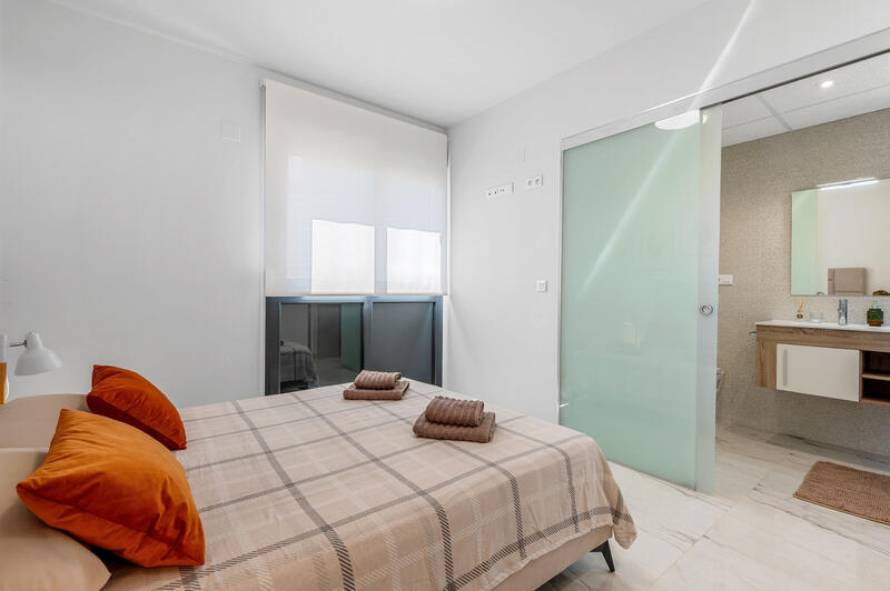 2 bedroom Apartment for sale 2 bedroom Apartment for sale