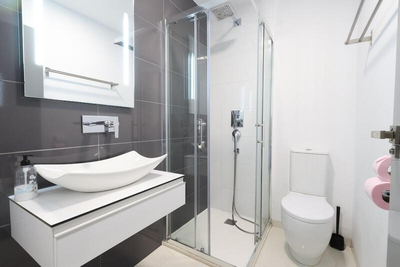 2 bedroom Apartment for sale 2 bedroom Apartment for sale