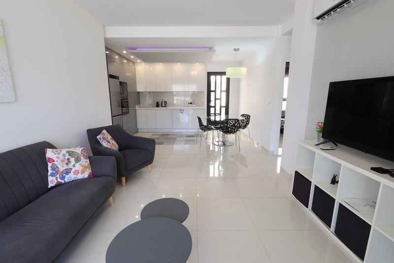 2 bedroom Apartment for sale 2 bedroom Apartment for sale