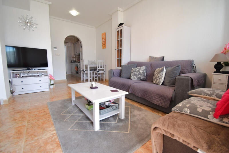 2 slaapkamer Appartement Te koop 2 slaapkamer Appartement Te koop