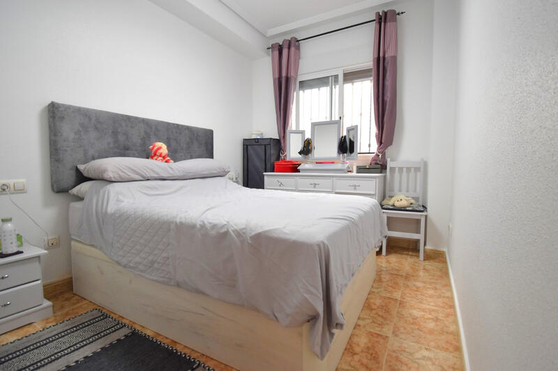 2 slaapkamer Appartement Te koop 2 slaapkamer Appartement Te koop