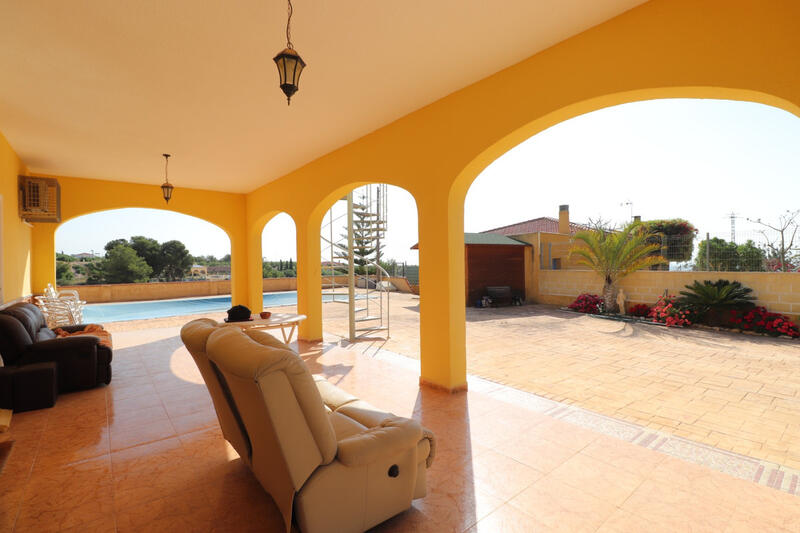3 bedroom Villa for sale 3 bedroom Villa for sale
