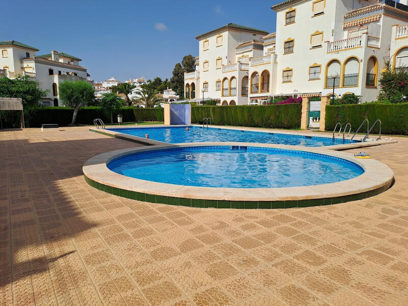 Lägenhet till salu i Torrevieja, Alicante