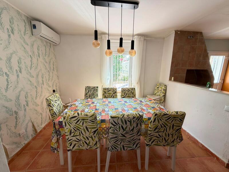 5 bedroom Villa for sale