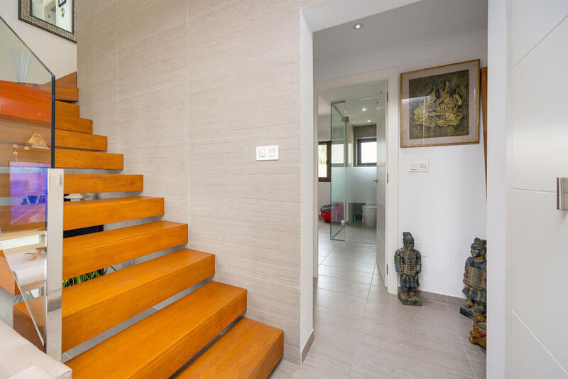 3 bedroom Villa for sale 3 bedroom Villa for sale