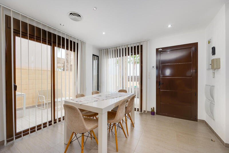 3 bedroom Villa for sale 3 bedroom Villa for sale