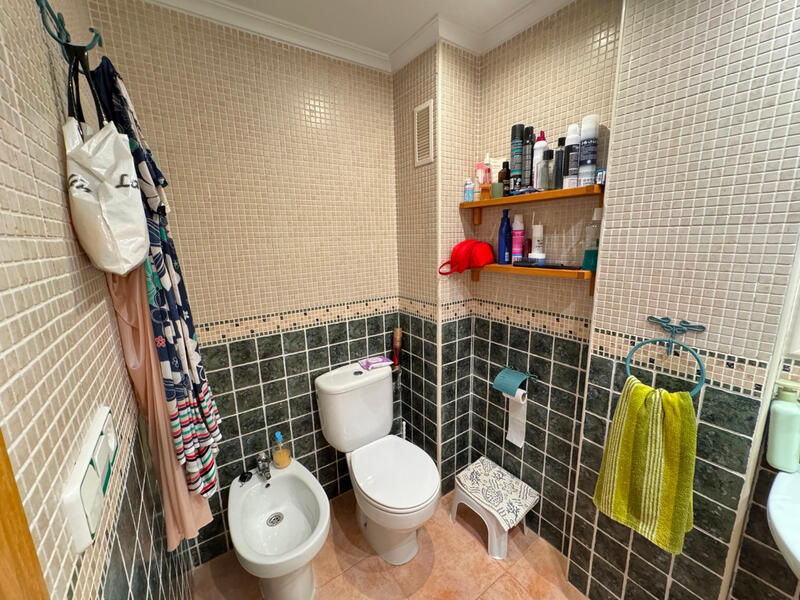 2 bedroom Apartment for sale 2 bedroom Apartment for sale