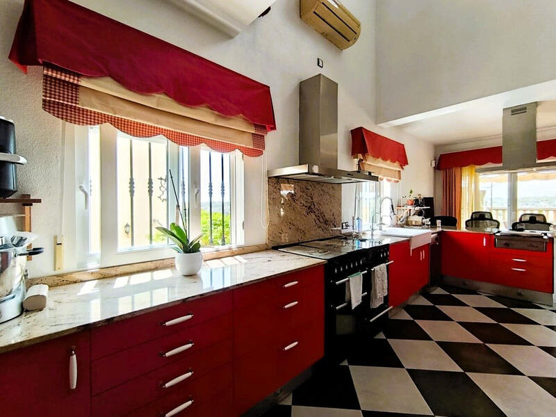 4 bedroom Villa for sale 4 bedroom Villa for sale