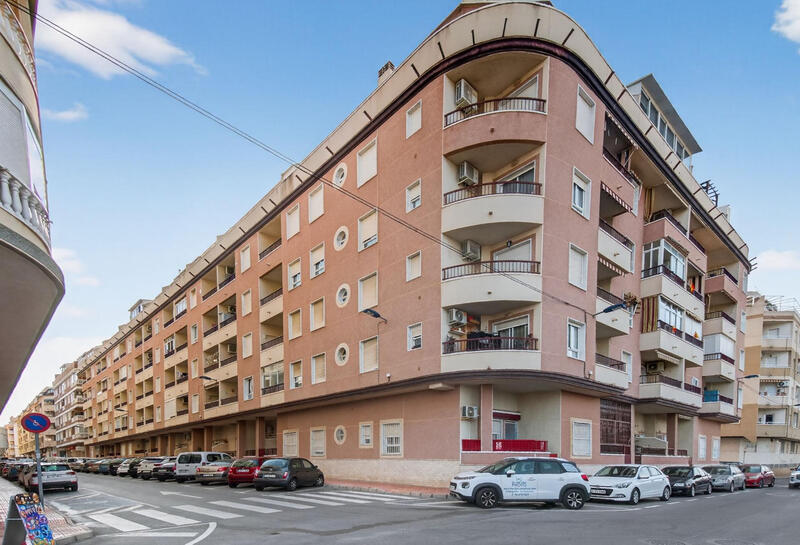 2 sovrum Lägenhet till salu 2 sovrum Lägenhet till salu