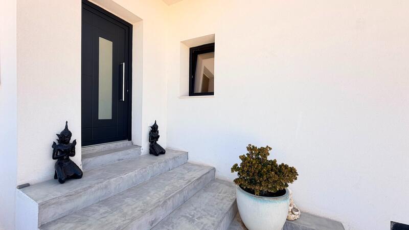 5 bedroom Villa for sale 5 bedroom Villa for sale