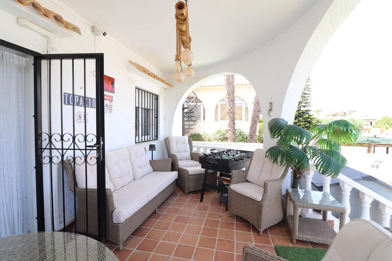 2 bedroom Villa for sale 2 bedroom Villa for sale