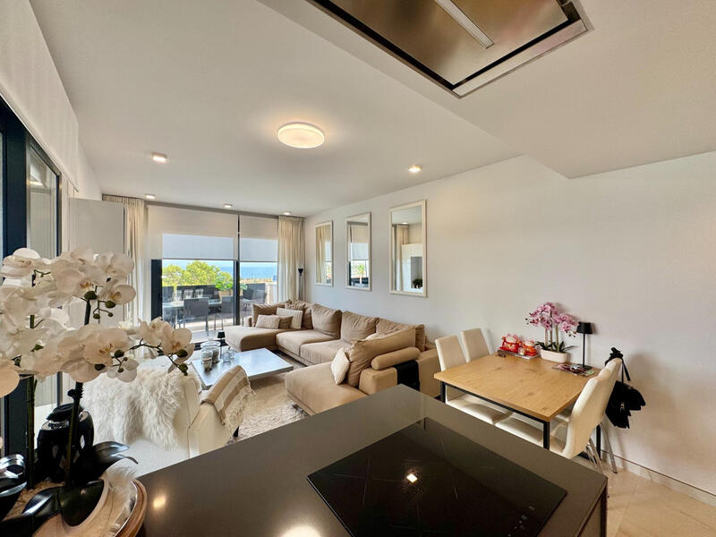 Apartment for sale in Punta Prima, Alicante