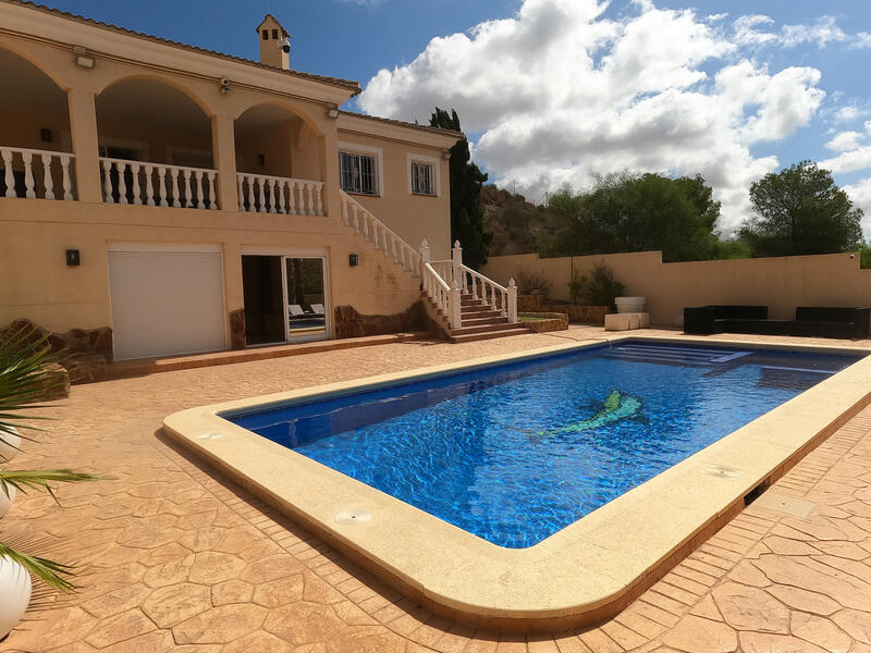 5 soverom Villa til salgs 5 soverom Villa til salgs