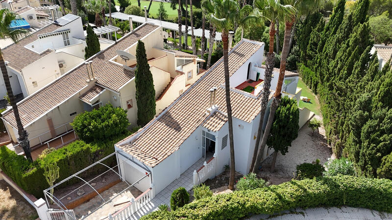 3 Schlafzimmer Villa zu verkaufen 3 Schlafzimmer Villa zu verkaufen