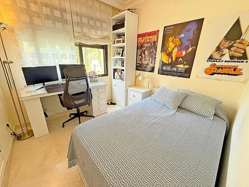 3 slaapkamer Appartement Te koop 3 slaapkamer Appartement Te koop