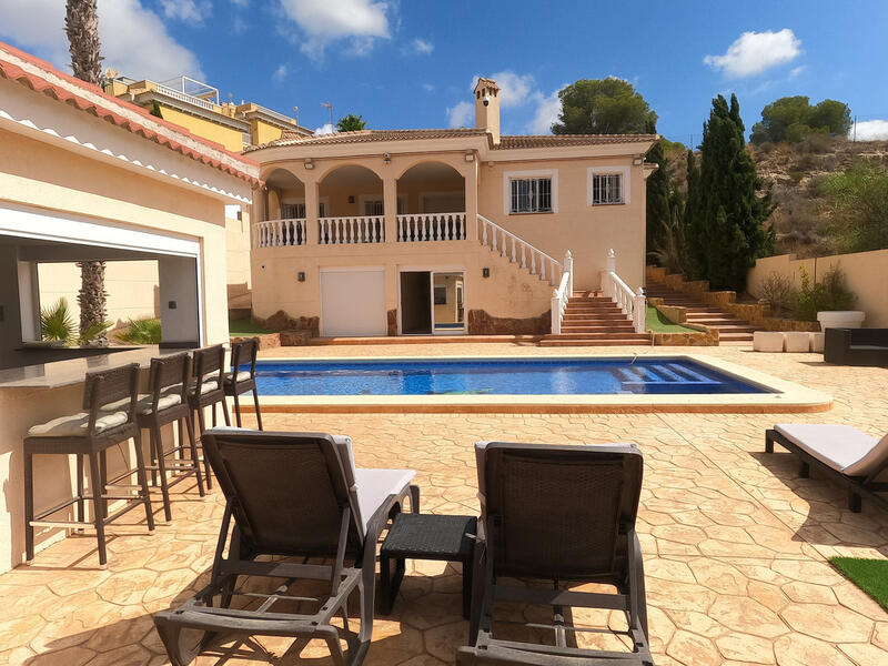 Villa for sale in Algorfa, Alicante