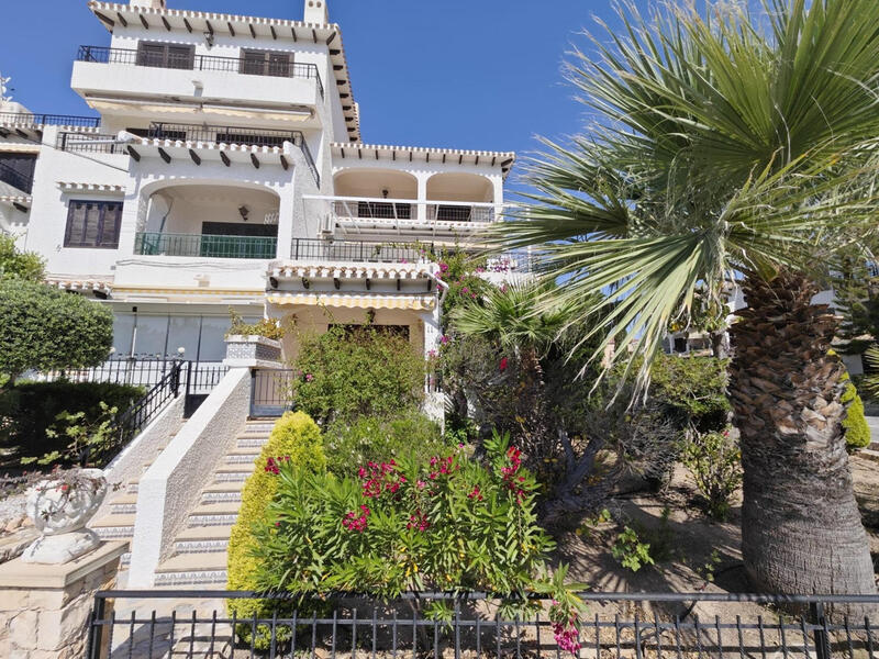 Appartement Te koop in Cabo Roig, Alicante