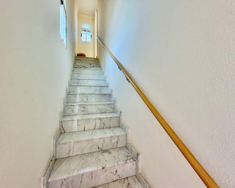 4 chambre Villa à vendre 4 chambre Villa à vendre
