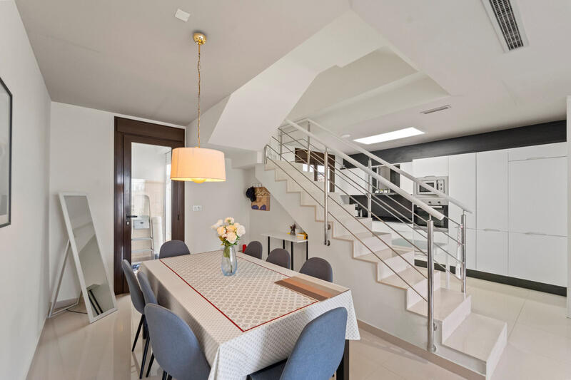 2 bedroom Townhouse for sale 2 bedroom Townhouse for sale