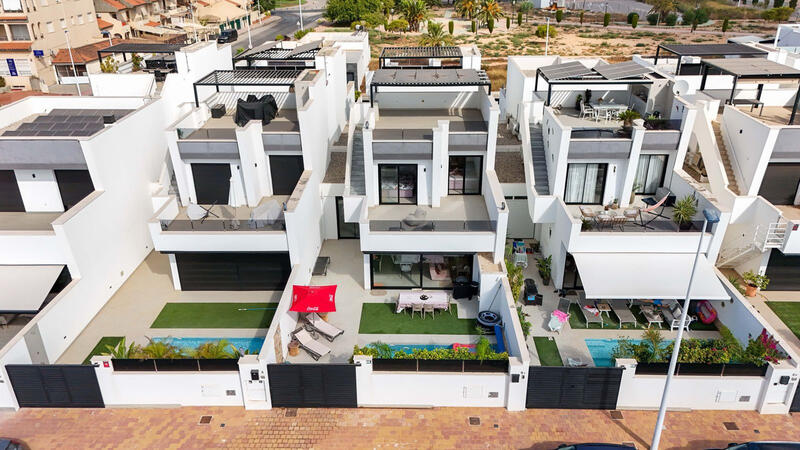 Villa for sale in San Pedro del Pinatar, Murcia Villa for sale in San Pedro del Pinatar, Murcia