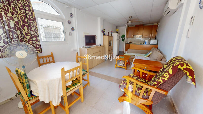 2 slaapkamer Appartement Te koop 2 slaapkamer Appartement Te koop