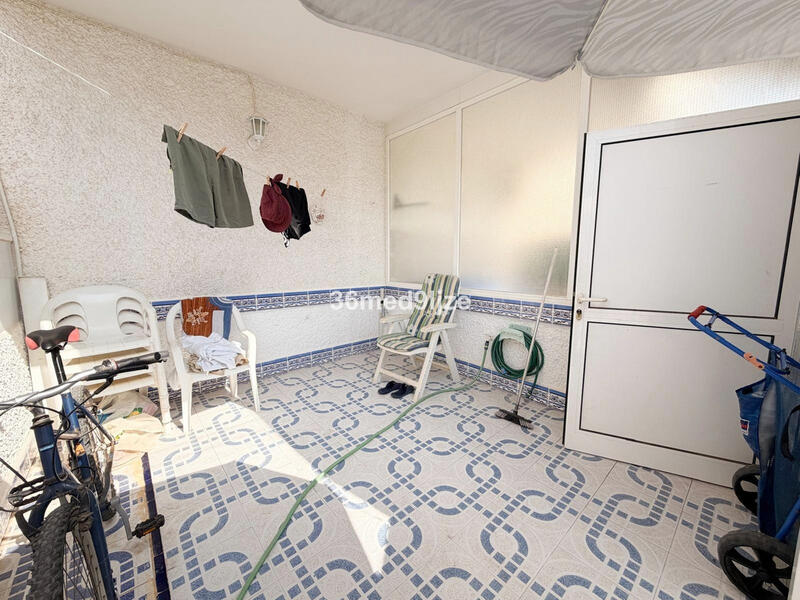2 slaapkamer Appartement Te koop 2 slaapkamer Appartement Te koop