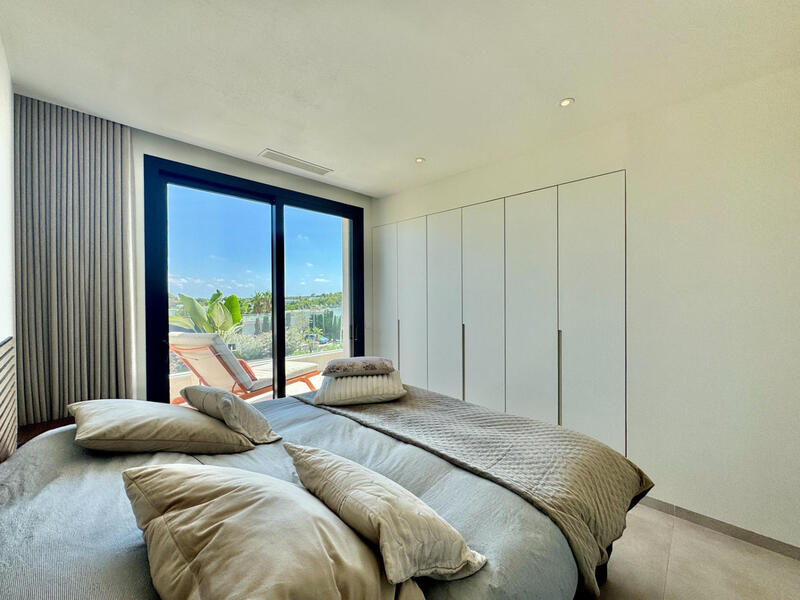 3 bedroom Apartment for sale 3 bedroom Apartment for sale