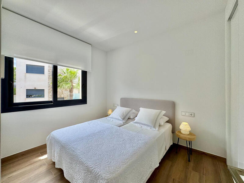 4 slaapkamer Villa Te koop 4 slaapkamer Villa Te koop
