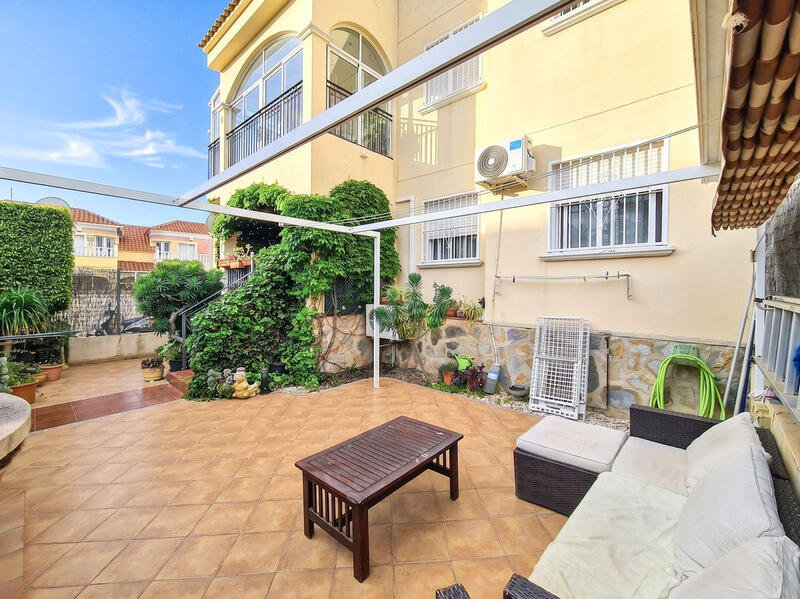 3 bedroom Apartment for sale 3 bedroom Apartment for sale
