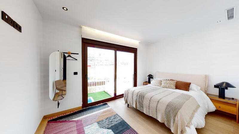 5 bedroom Villa for sale