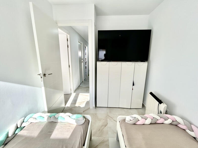 3 Schlafzimmer Stadthaus zu verkaufen