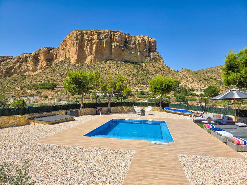 3 bedroom Villa for sale
